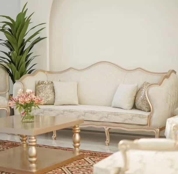 عکس مبلمان برازنده در شهرقائم قم