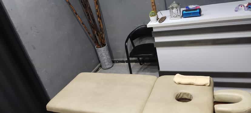 عکس سالن ماساژمیرطب در شهر قم
