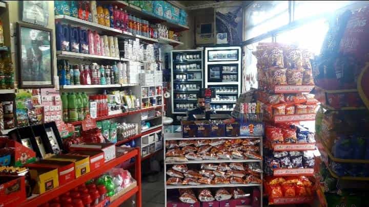 عکس سوپرمارکت لاچین در عمو زین الدین تبریز