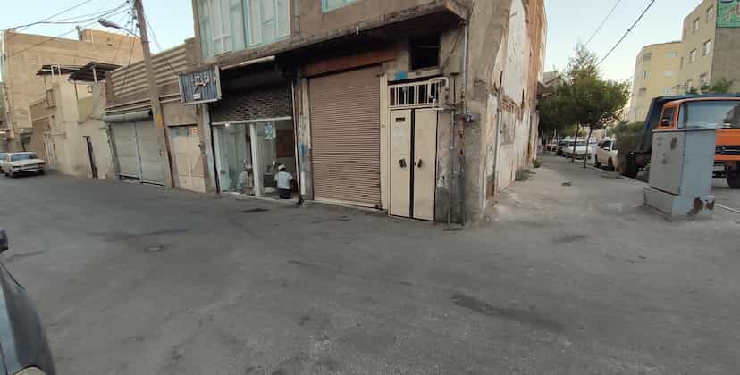 عکس نانوایی لواش دستی سنتی کوچه باغ تبریز