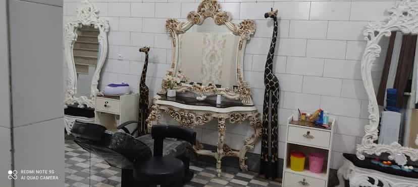 عکس عروس سرای ماژان در نیروگاه قم