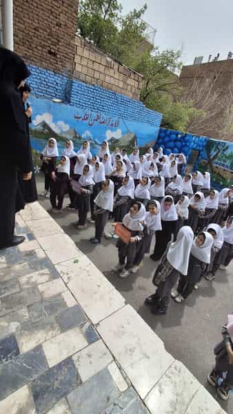 عکس دبستان وپیش دبستانی هومان پل سنگی تبریز