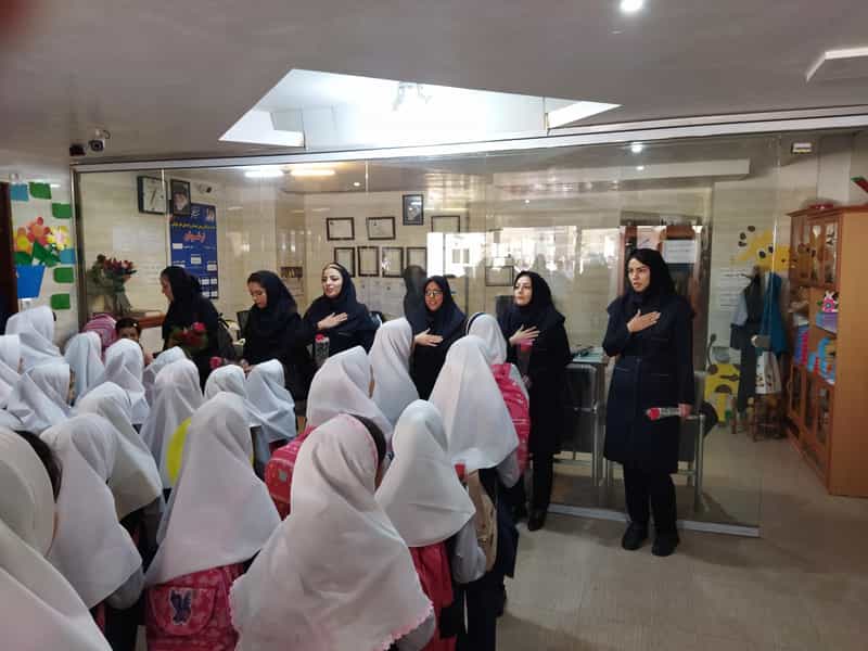 عکس دبستان دخترانه غیر دولتی ارغوان در اندیشه تبریز