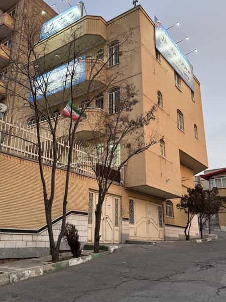 عکس دبیرستان غیردولتی شهریاران شهرک باغمیشه تبریز