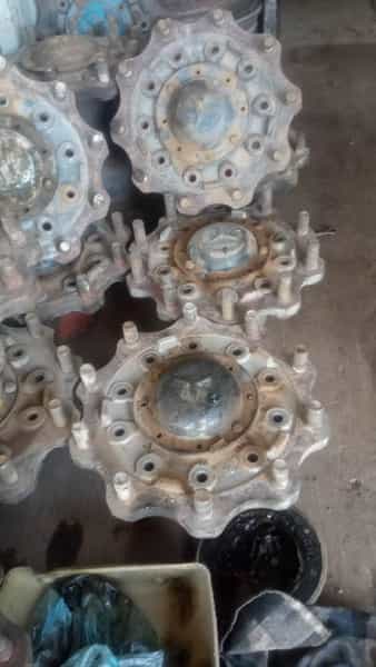 عکس لوازم یدکی ماشین سنگین _ حاجی زاده در شهر چهاردانگه