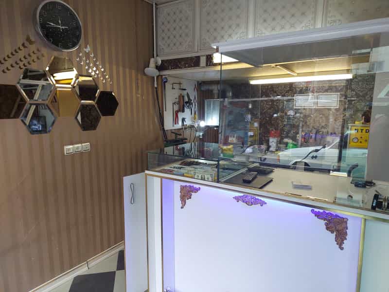 عکس تعمیرات طلا ونقره زر ساز در شهر چهاردانگه