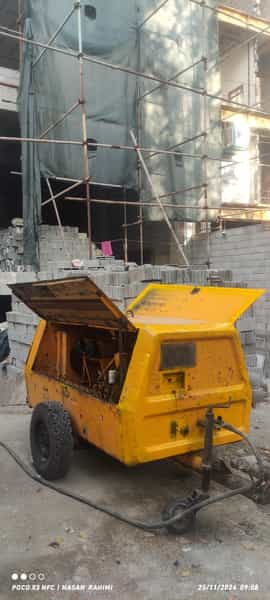 عکس کمپرسور تهران ری در شهر چهاردانگه