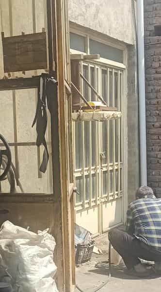 عکس تولیدی عابدینی در شهر تبریز