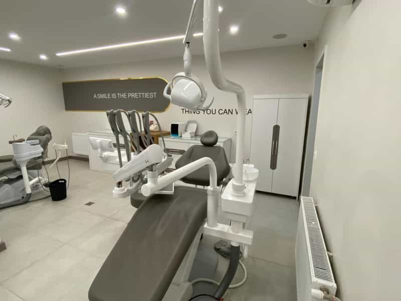 عکس مطب دندانپزشکی دکتر گلرو روشن در ولیعصر تبریز