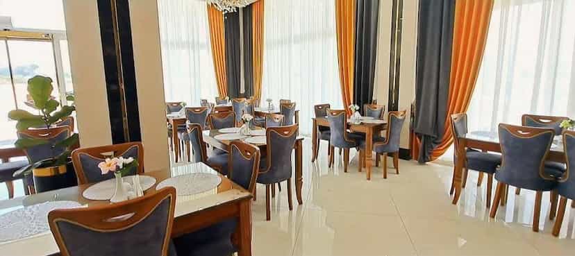 عکس هتل دریتا در دریا قشم