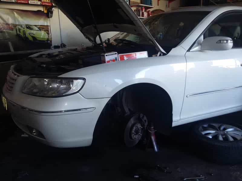 عکس خدمات خودرویی باقری در استادان 