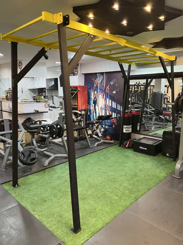 عکس باشگاه بدنسازی انرژی پلاس در ولیعصر تبریز