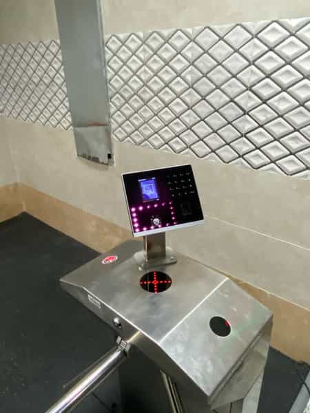 عکس باشگاه بدنسازی و آمادگی جسمانی برتر در ولیعصر تبریز