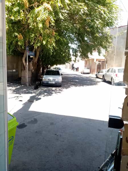 عکس سوپرمارکت بهنام در عمو زین الدین تبریز