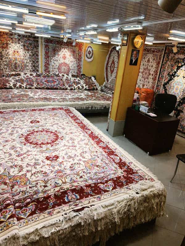 عکس فرش کریمی در بازار تبریز