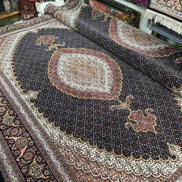 عکس نگین فرش تبریز کوچه باغ تبریز