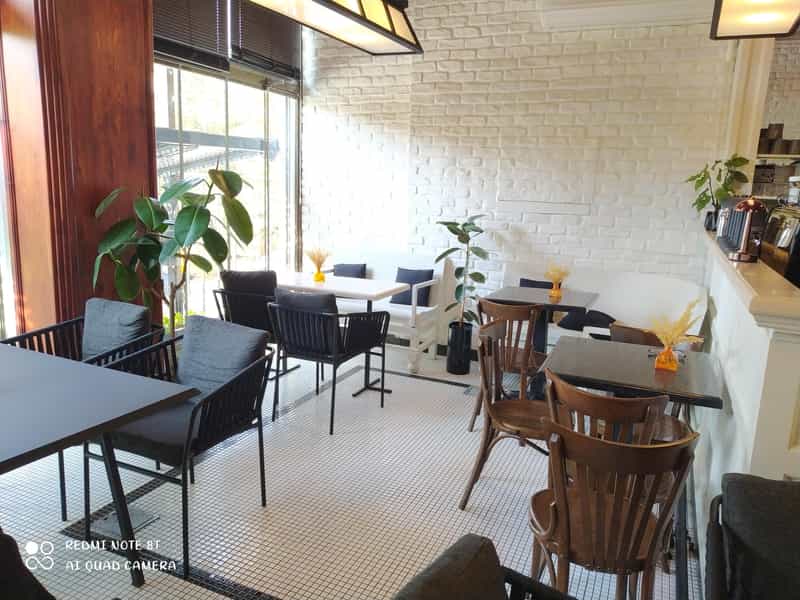 عکس کافه مربع در ائل گلی تبریز