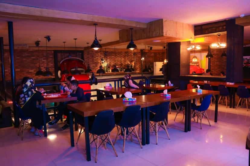 عکس خیابان برگر ۱۳ در کیان آباد اهواز