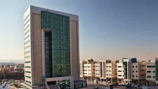 عکس برج ابریشم در نوبار تبریز