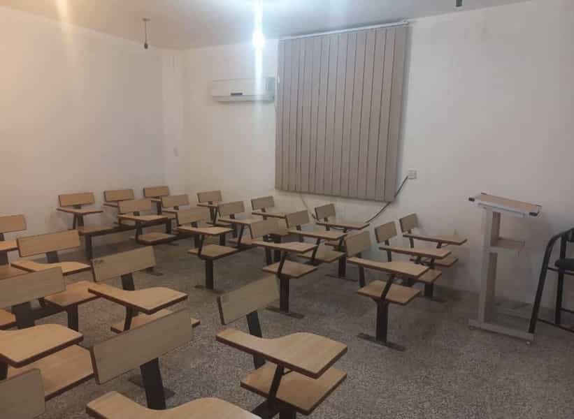 عکس دبیرستان متوسطه اول پسرانه دانشمندان در کوروش اهواز