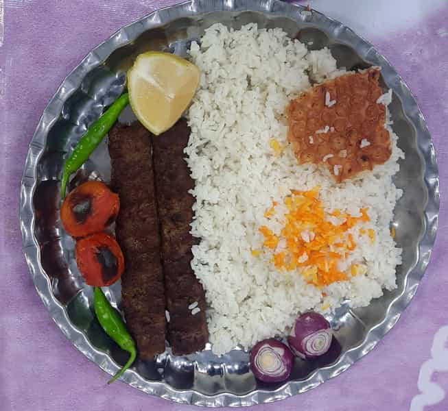 عکس رستوران و کبابسرای بنیامین کوی مدرس(کوی طلاب) اهواز