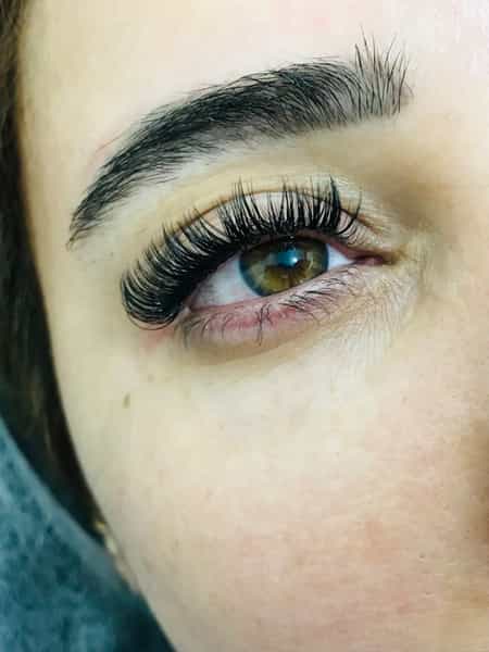 عکس خدمات تخصصی ناخن مژه فشیال تتوصورت شفیعی در پادادشهر اهواز