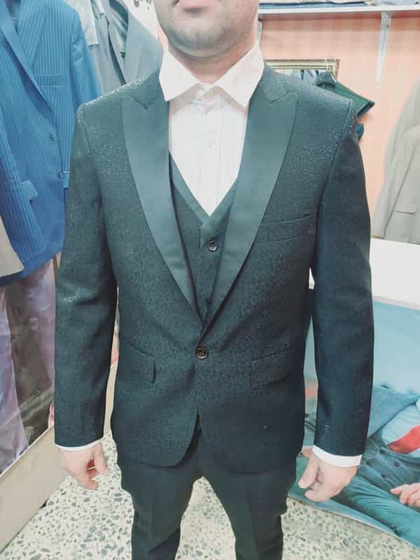 عکس خیاطی کت و شلوار.. رضا مشهدی در نادری اهواز