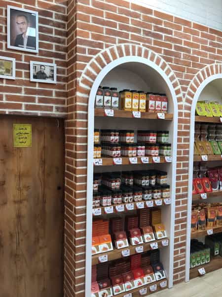 عکس زعفران سحرخیز در صادقیه 