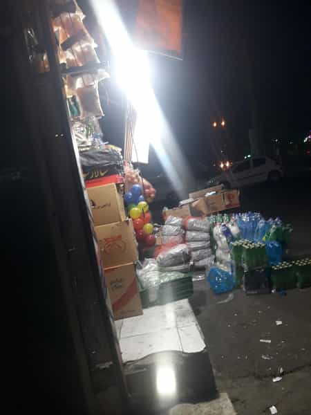 عکس لیان مارکت در مجید آباد 
