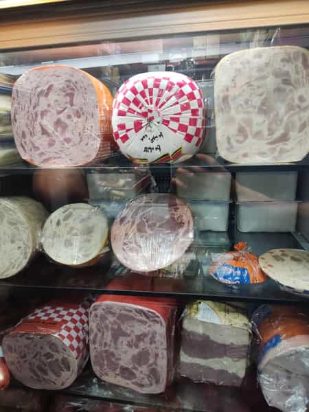 عکس هایپرمارکت برادران اشرفی در نارمک شمالی تهران