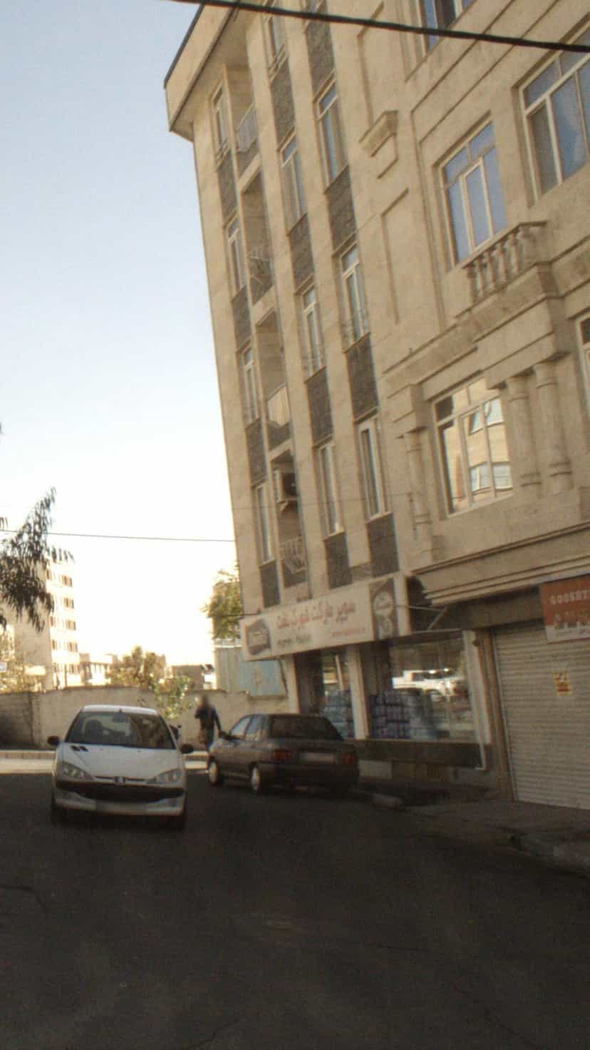 عکس سوپرمارکت در نفت تهران