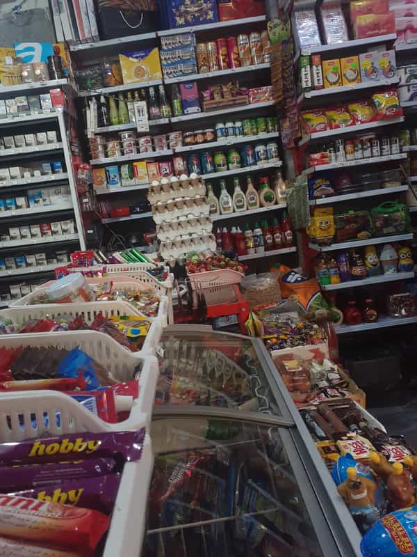 عکس سوپر مارکت قلی پور در خواجه نظام الملک تهران