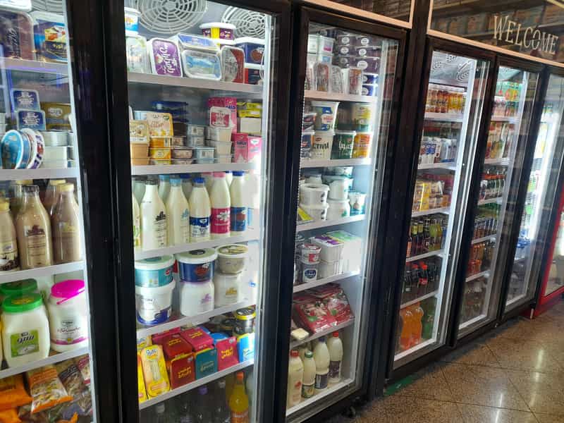 عکس سوپر مارکت برند در پونک شمالی 