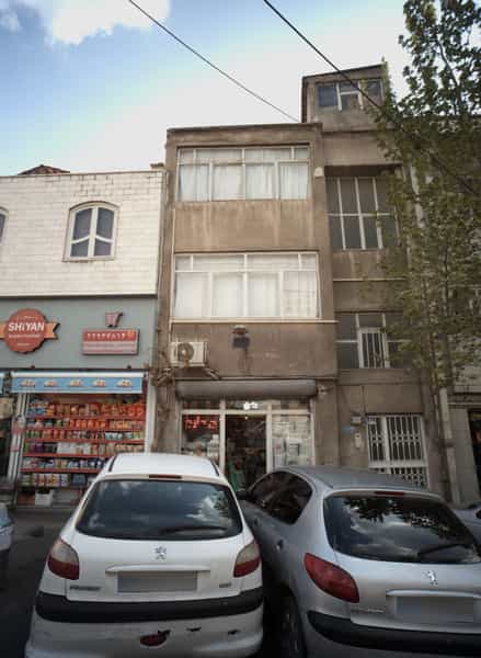 عکس فروشگاه مواد غذایی در لویزان تهران