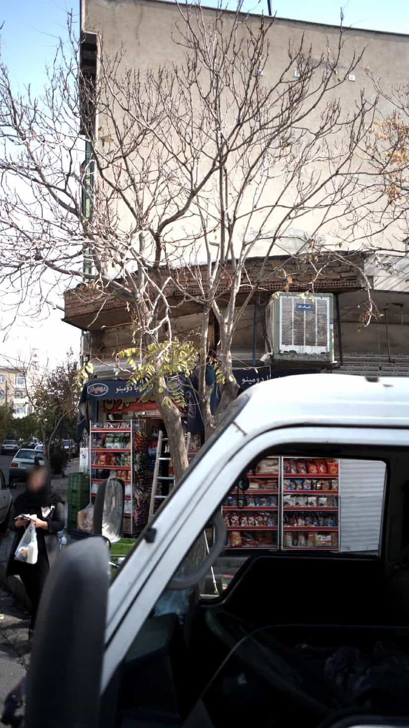 عکس سوپرمارکت در شهران جنوبی