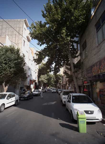 عکس فروشگاه مواد غذایی آذربایجان در ولیعصر جنوبی تهران