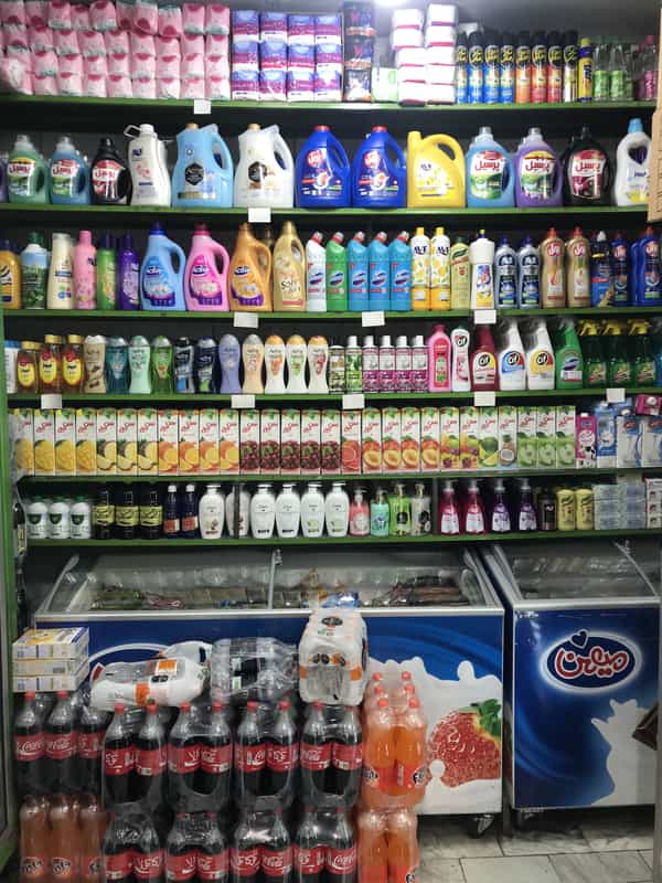 عکس سوپرمارکت توخان‌بیگی در سنایی تهران