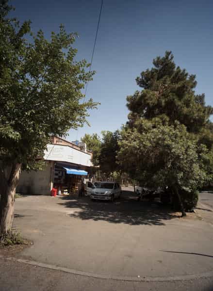 عکس فروشگاه دنیا در مطهری 