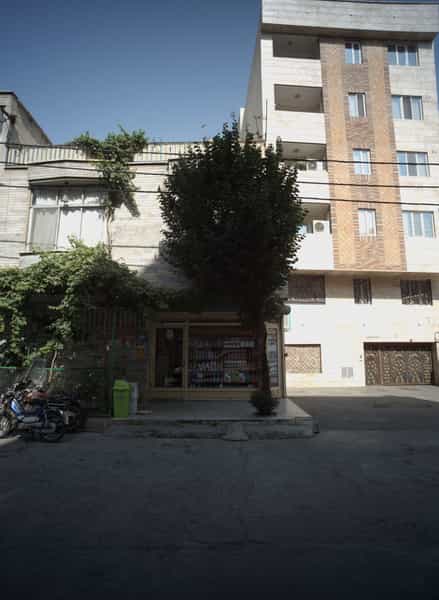 عکس سوپر مارکت در شهید آوینی تهران