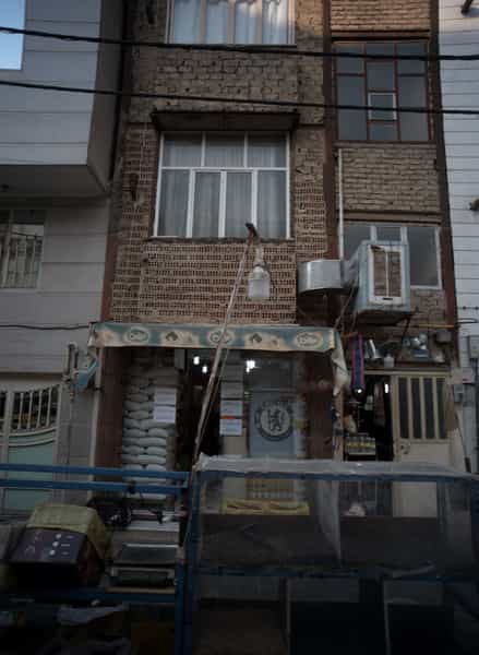 عکس سوپر مارکت در ولیعصر جنوبی تهران