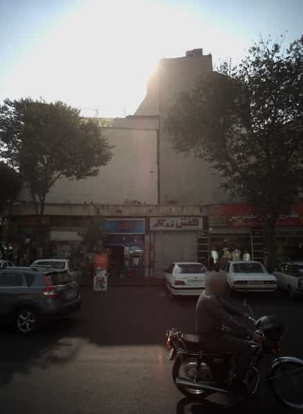 عکس سوپر مارکت دهکده در خزانه