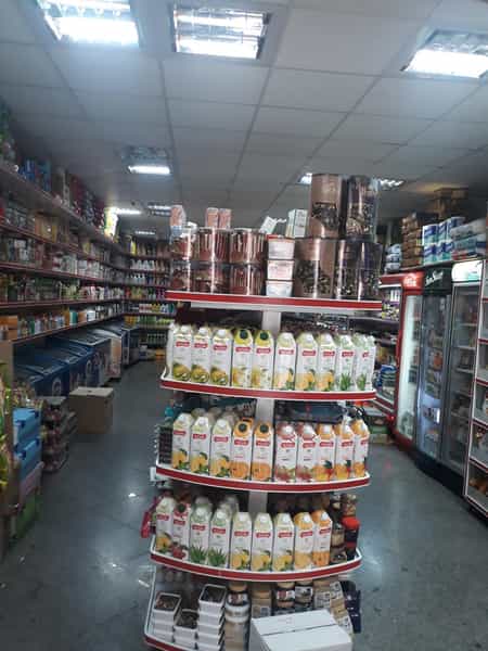 عکس سوپرمارکت رز در کاشانک تهران