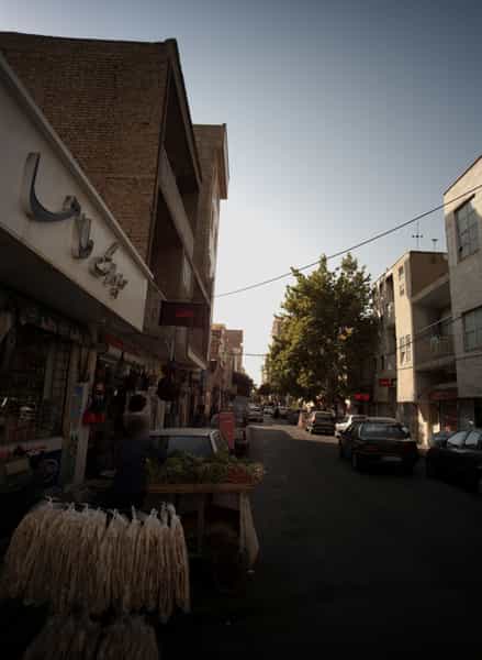 عکس سوپر مارکت طاها در ولیعصر جنوبی 