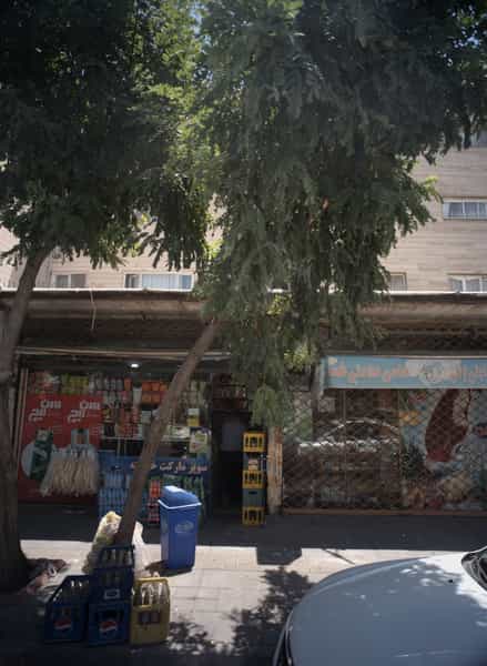 عکس سوپرمارکت خجسته در شاندیز 