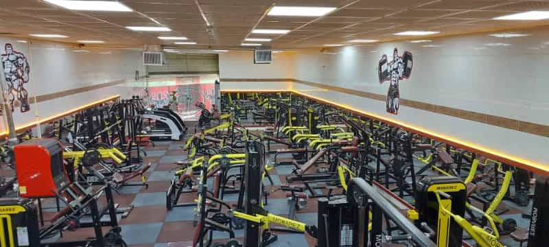 عکس باشگاه بدنسازی پایا ۲