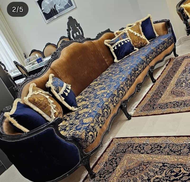 عکس تعمیرات مبلمان و مصنوعات چوبی علی زارعی