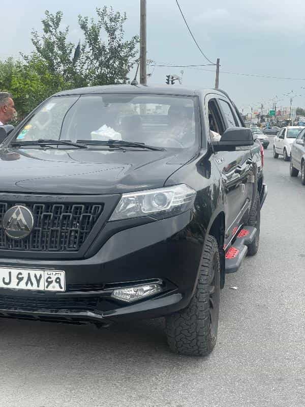 عکس نمایشگاه اتومبیل جفایی در کمربندی صیاد شیرازی گنبد