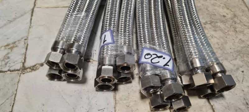 عکس شیلنگ های فشارقوی ، صنعتی ، هیدرولیک و پنوماتیک در خیابان لاله زار