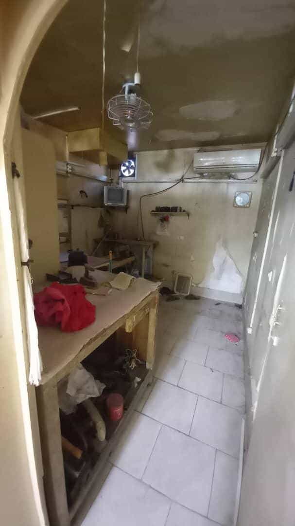 عکس مغازه سرقفلی مجتمع تجاری ولیعصر در نبش صورتگر