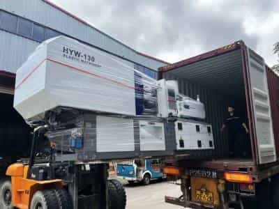 عکس مرکز تولید و پخش دستگاه های تزریق پلاستیک در جردن